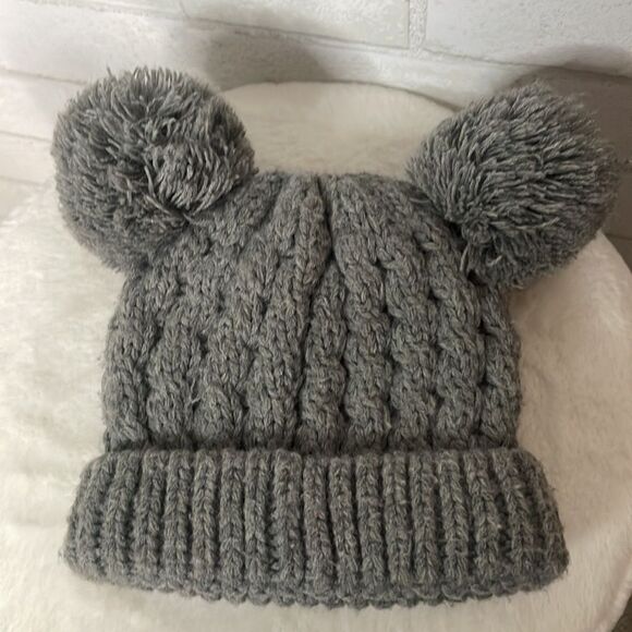 CC Exclusives Boutique Kids Solid Gray Double Pom CC Beanie - Picture 3 of 6